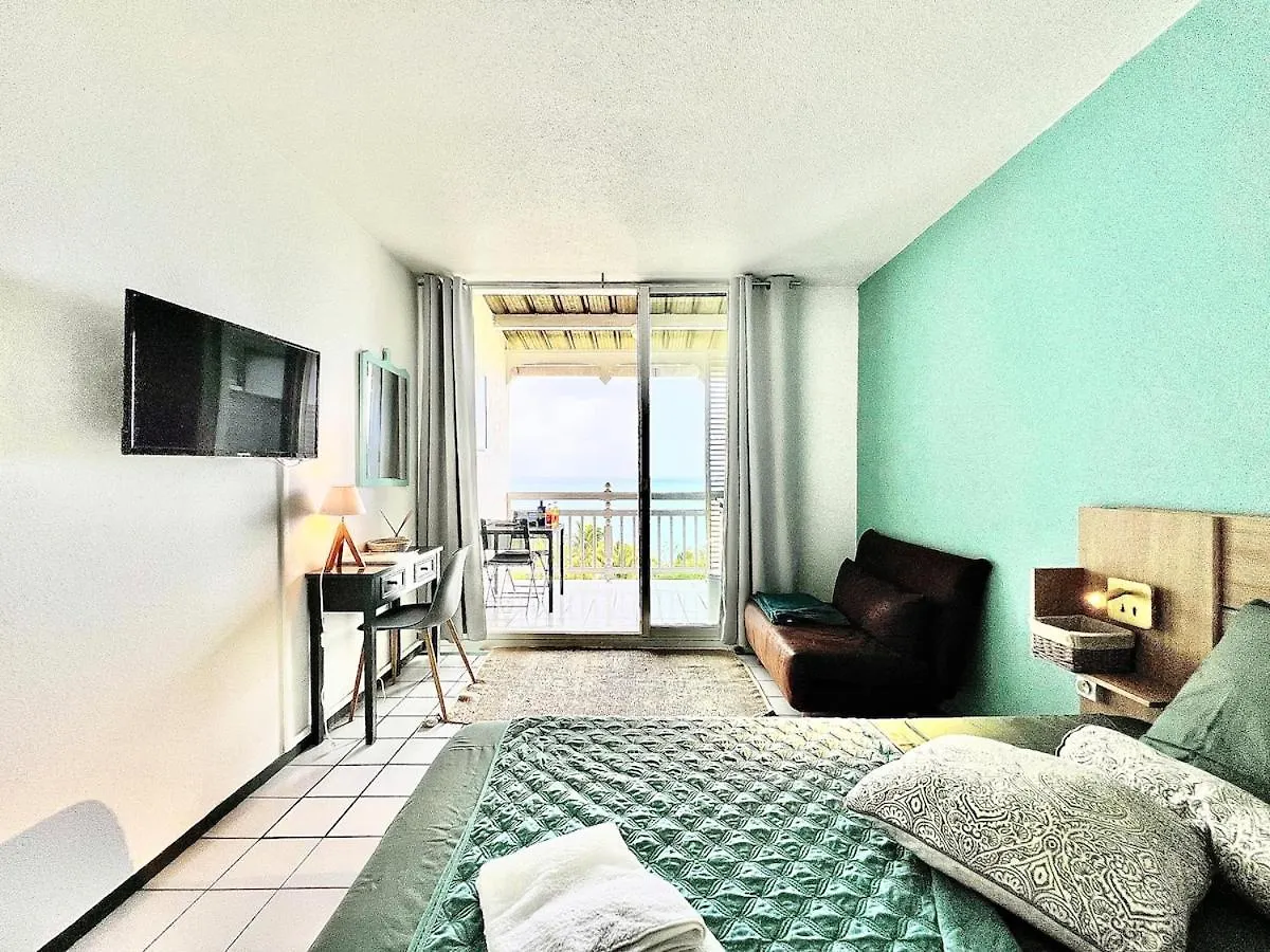 Ginestoo - Appartement Vue Mer, Piscine, Mer A Pied Le Diamant 0*,  Martinik
